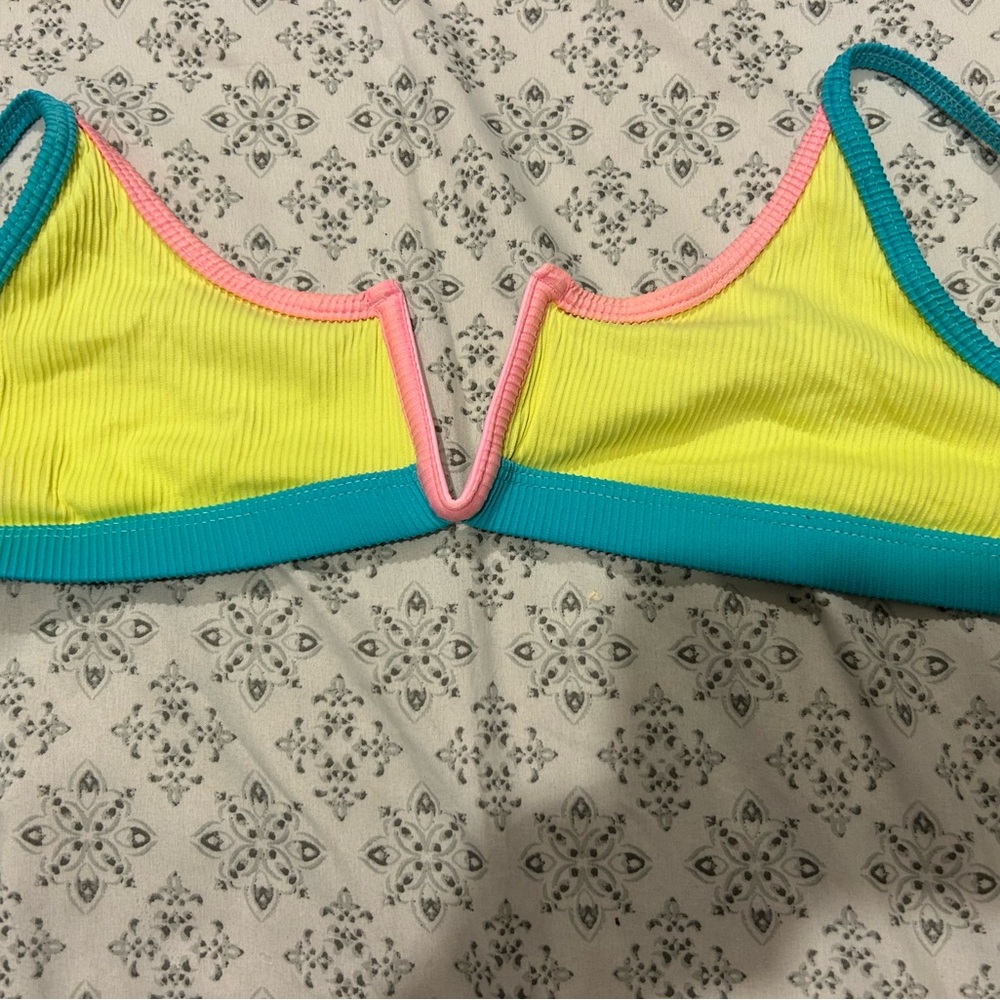 Oneone Swimwear Bikini Top